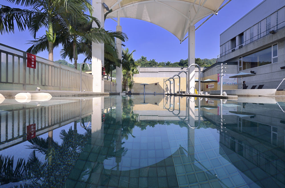 The Sun Hot Spring & Resort Tajcshung Kültér fotó